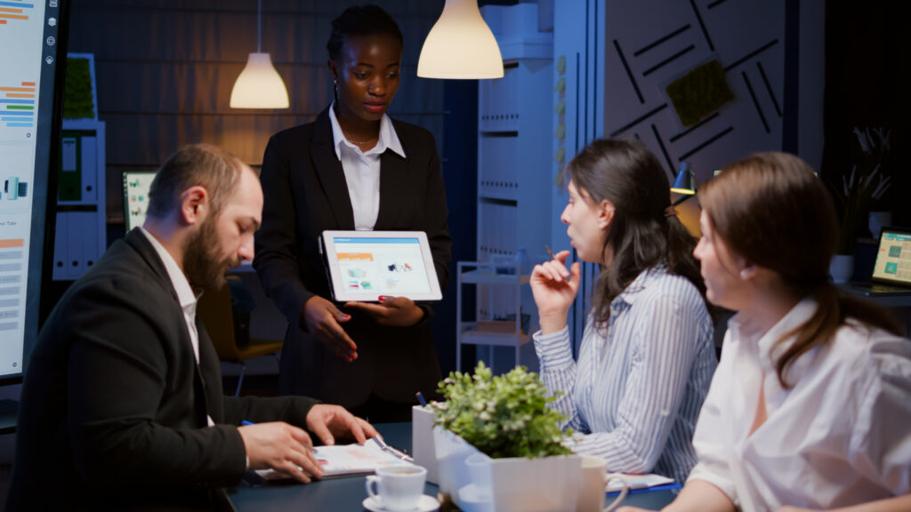 Account Based Marketing Agency vs Traditional Demand Generation: Which Delivers Better Pipeline?