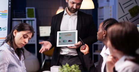 What a B2B Lead Generation Agency Does Differently in an AI-Driven Buyer Journey